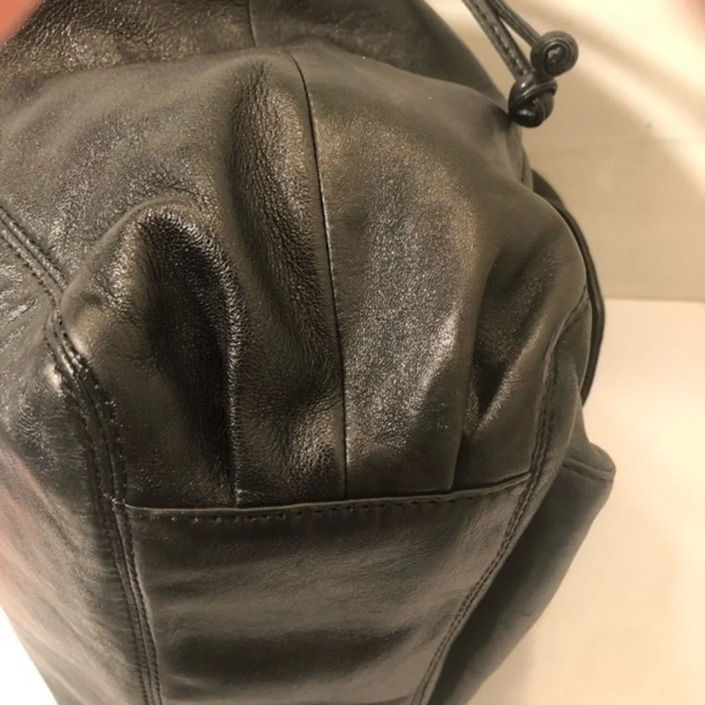 Michael kors black leather two way drawstring bag
